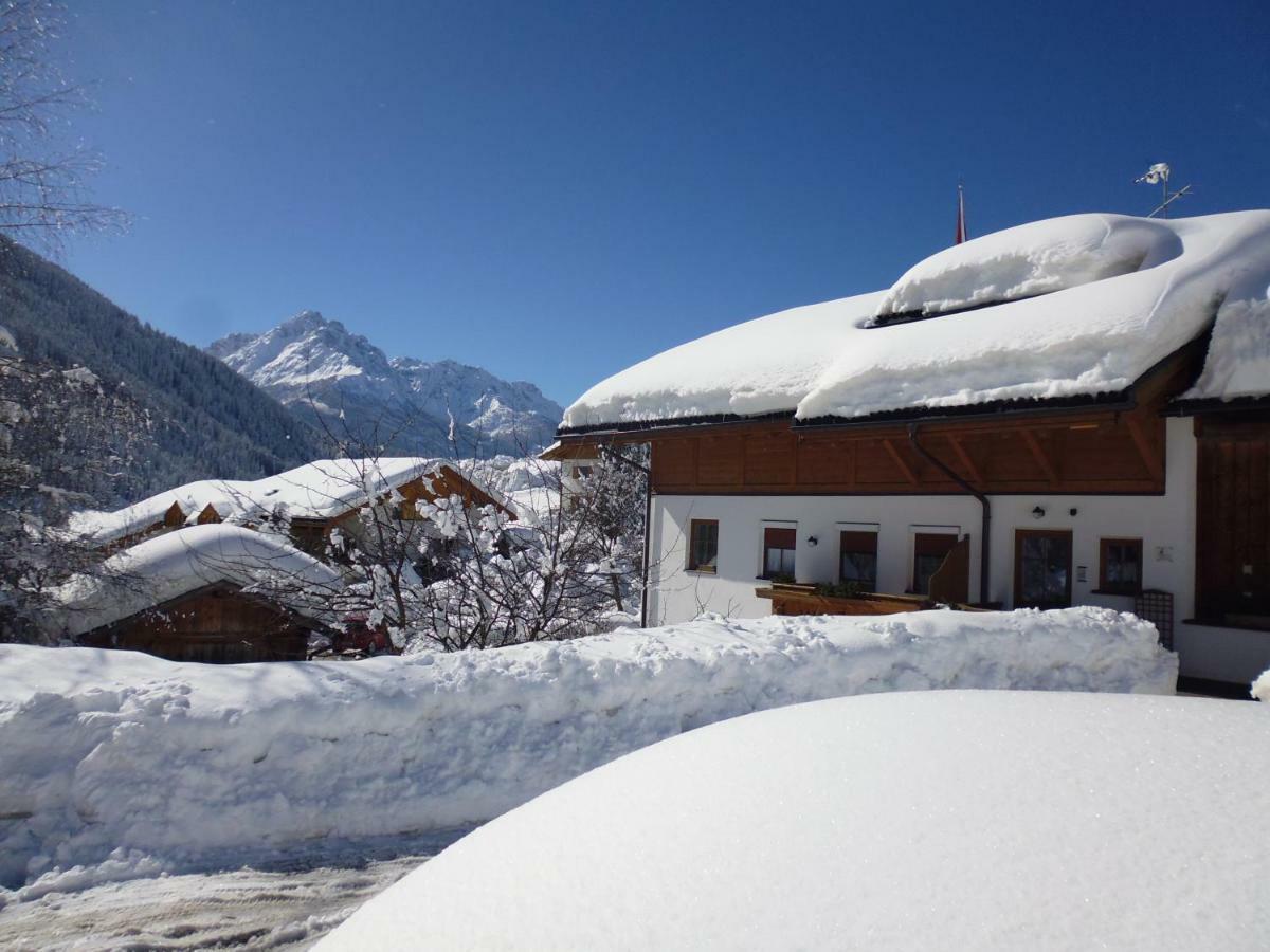Gruberhof Apartment San Candido Exterior foto