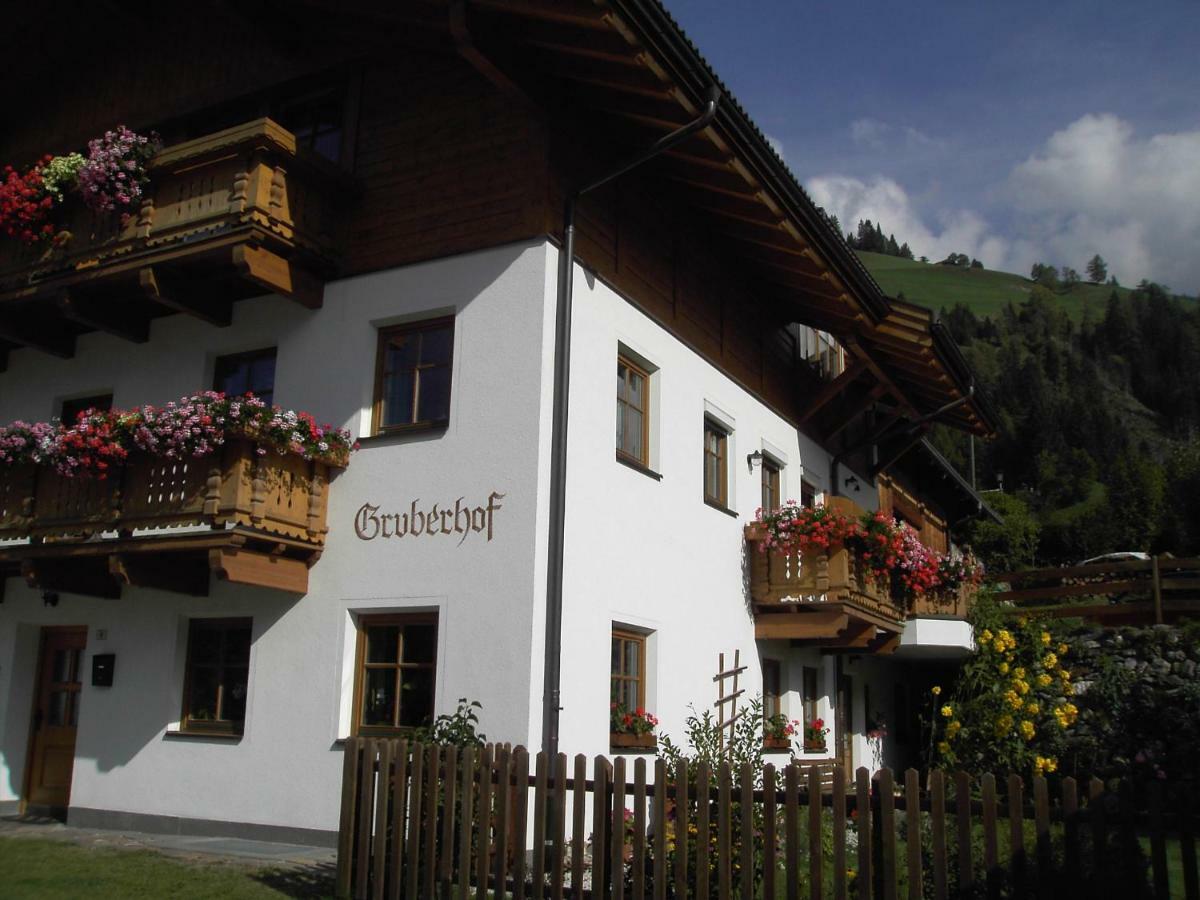Gruberhof Apartment San Candido Exterior foto